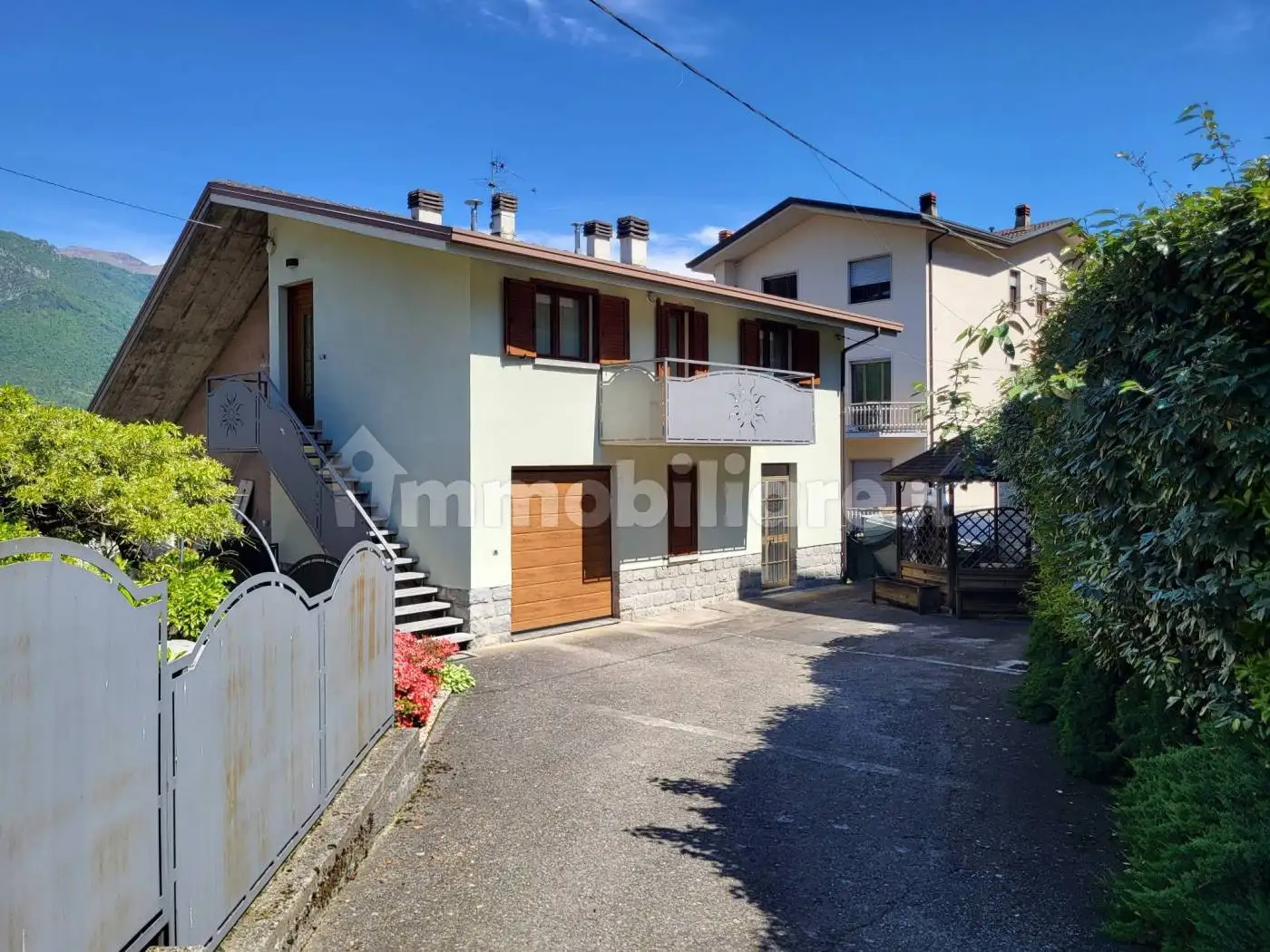 Villa in vendita a Niardo