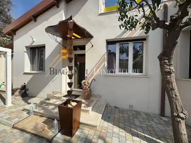 Villa in vendita a Livorno