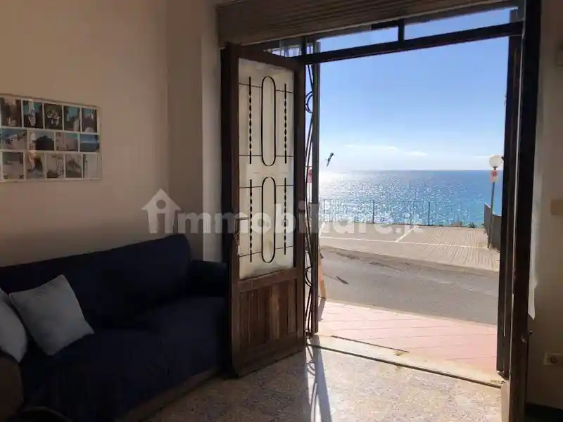 Appartamento in vendita a Borgio Verezzi