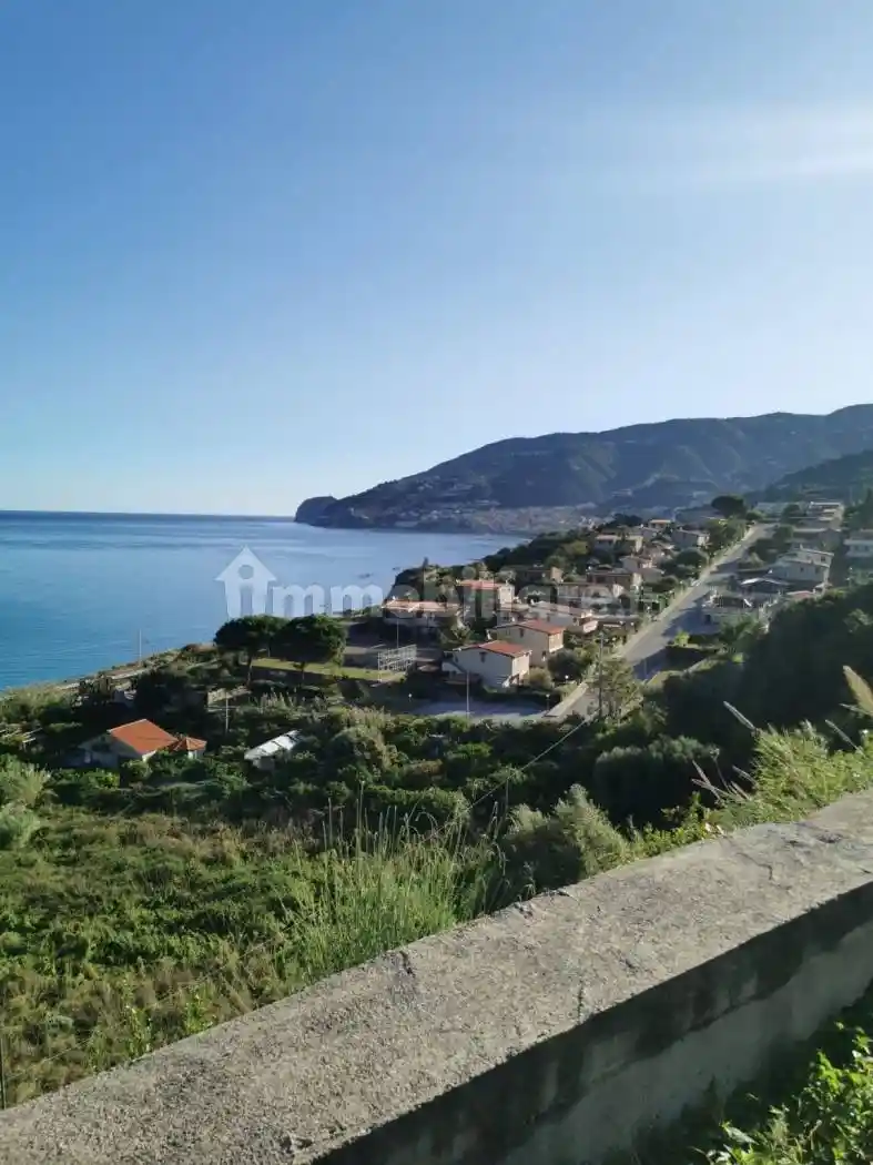 Villetta a schiera in vendita a Piraino