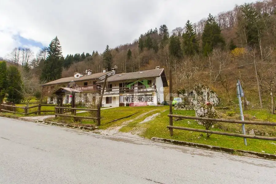 Villetta a schiera in vendita a Barcis