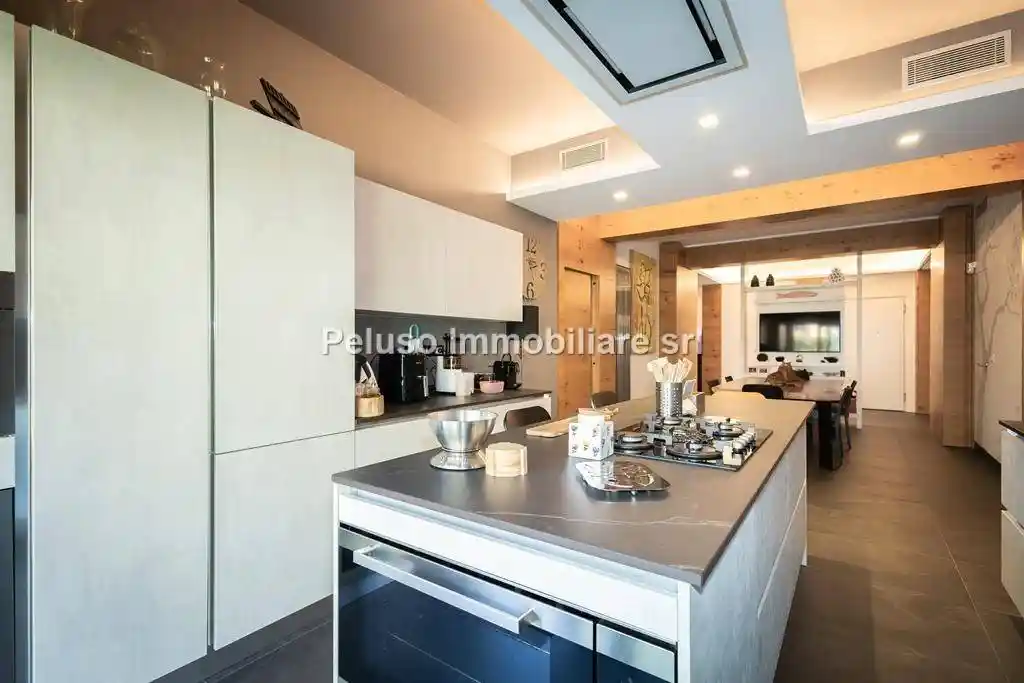 Appartamento via Appia Nuova 850, Quarto Miglio, Roma - foto 4