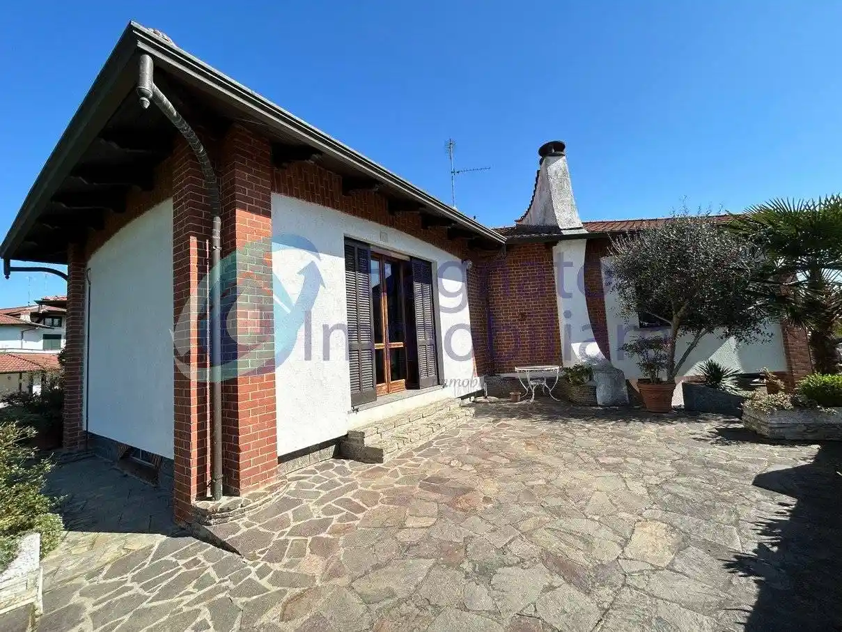 Villa unifamiliare via Roma 122, Confienza - foto 2