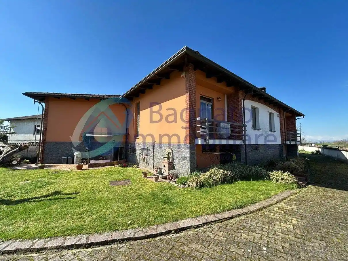 Villa unifamiliare via Roma 122, Confienza - foto 3