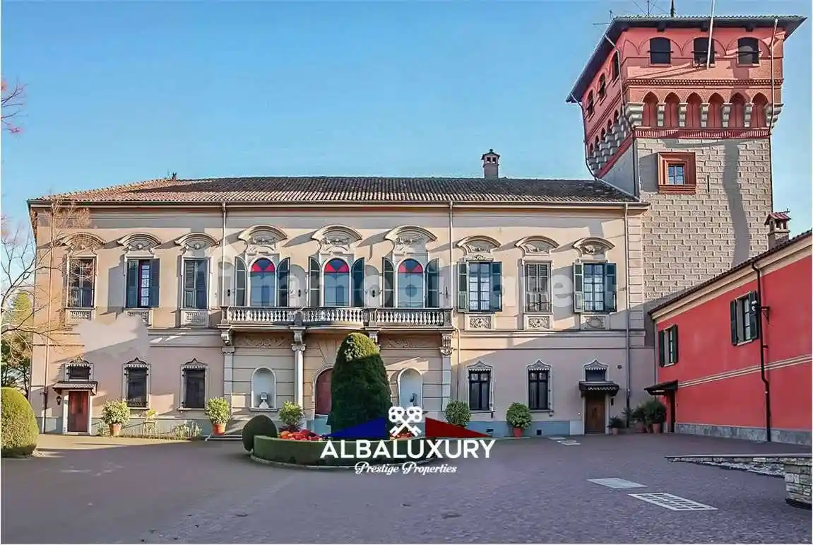 Palazzo - Edificio in vendita a Bubbio