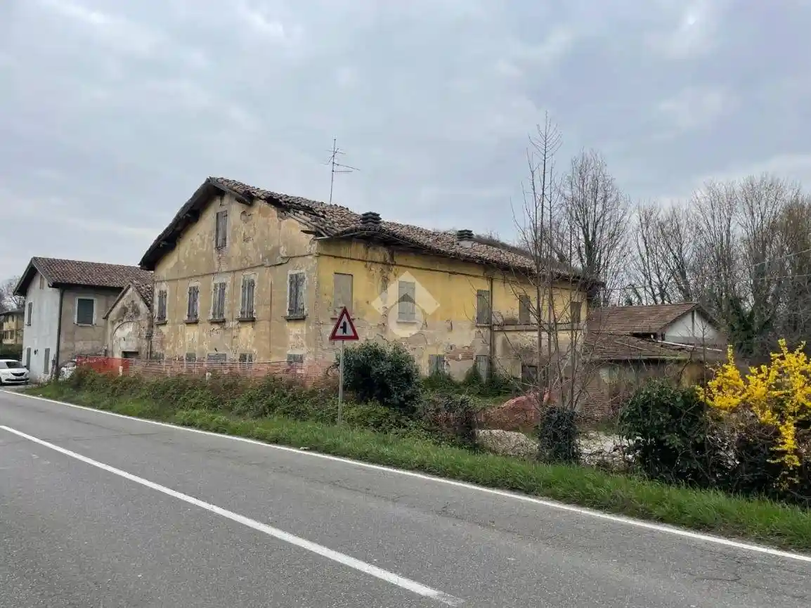 Rustico - Casale in vendita a Cadelbosco di Sopra