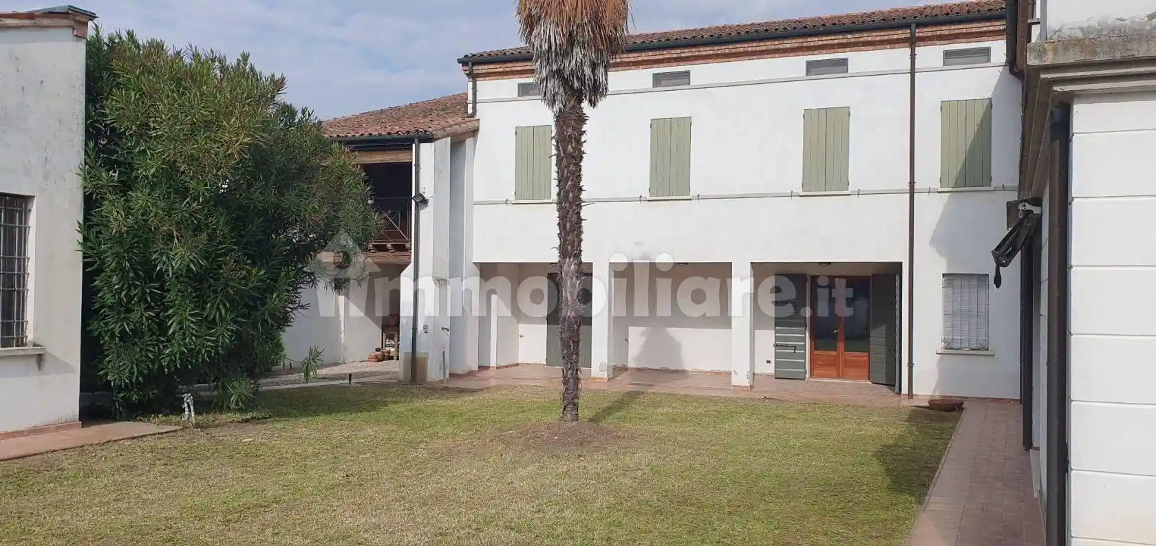 Villa in vendita a Quistello