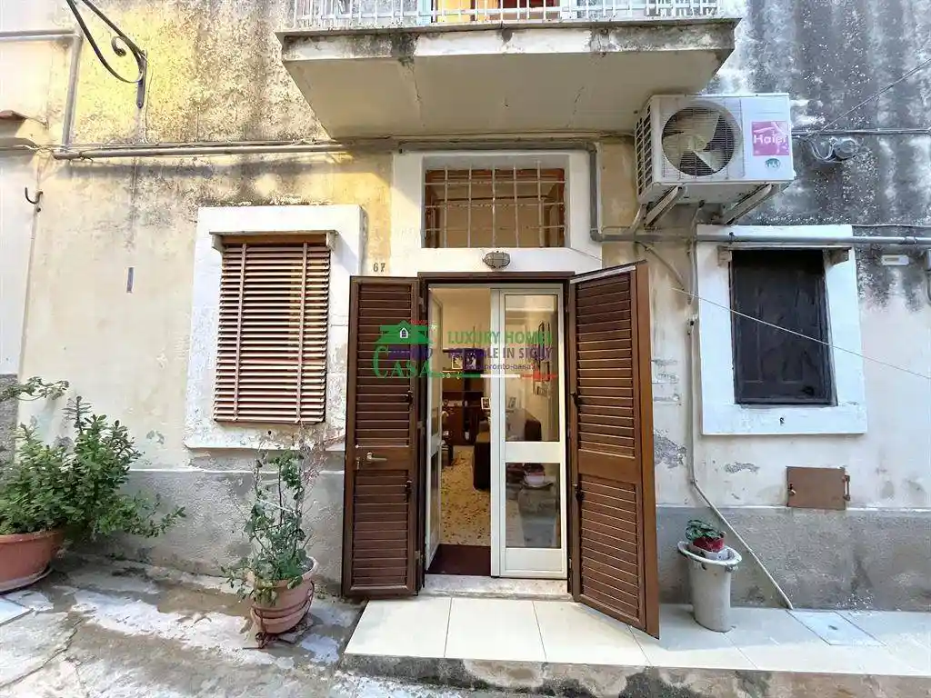 Casa indipendente in vendita a Modica