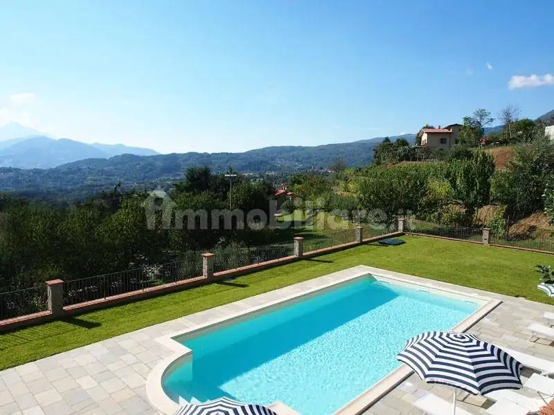 Terratetto unifamiliare Località Loghetto 3, Centro, Castiglione di Garfagnana - foto 4