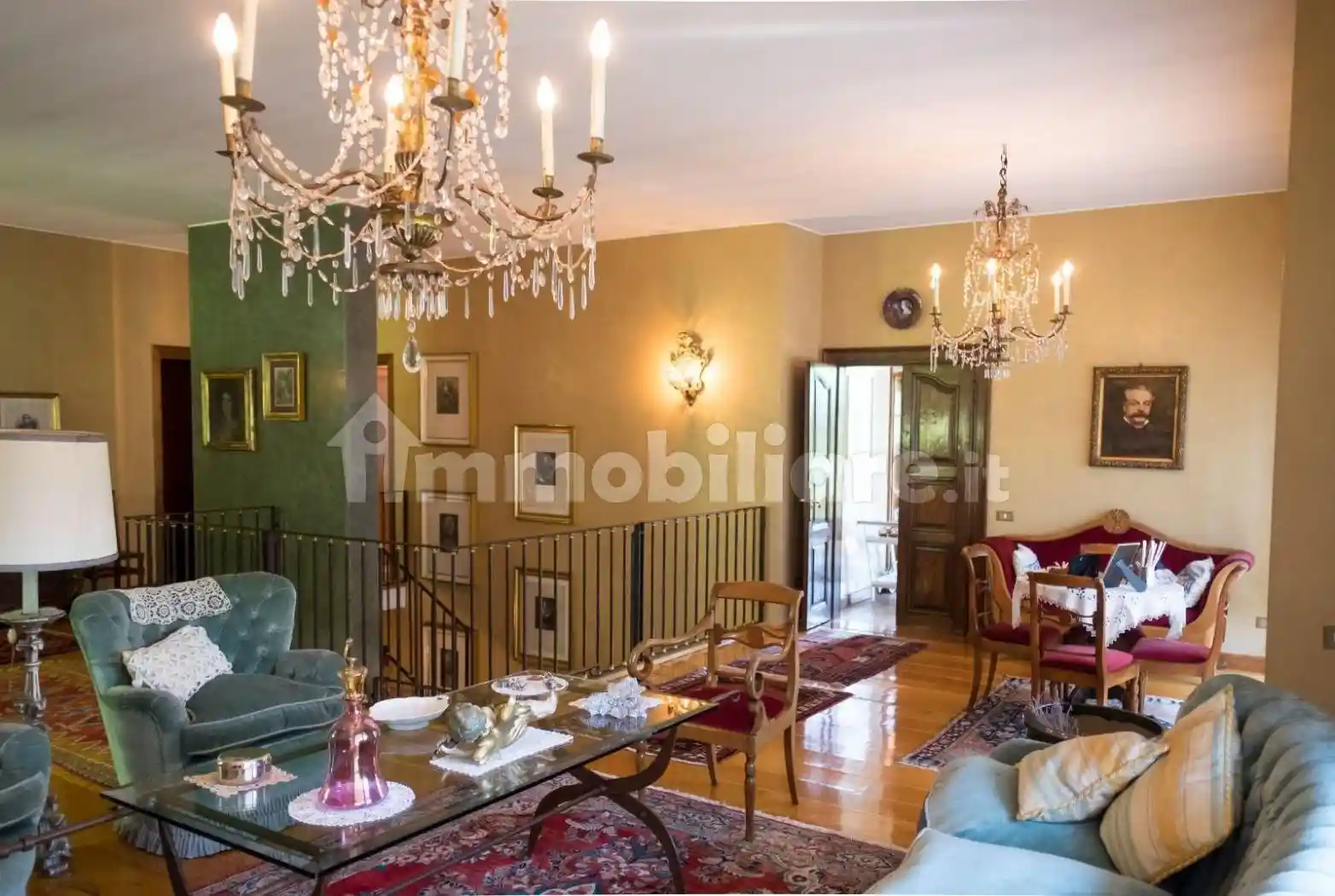 Villa in vendita a Parma