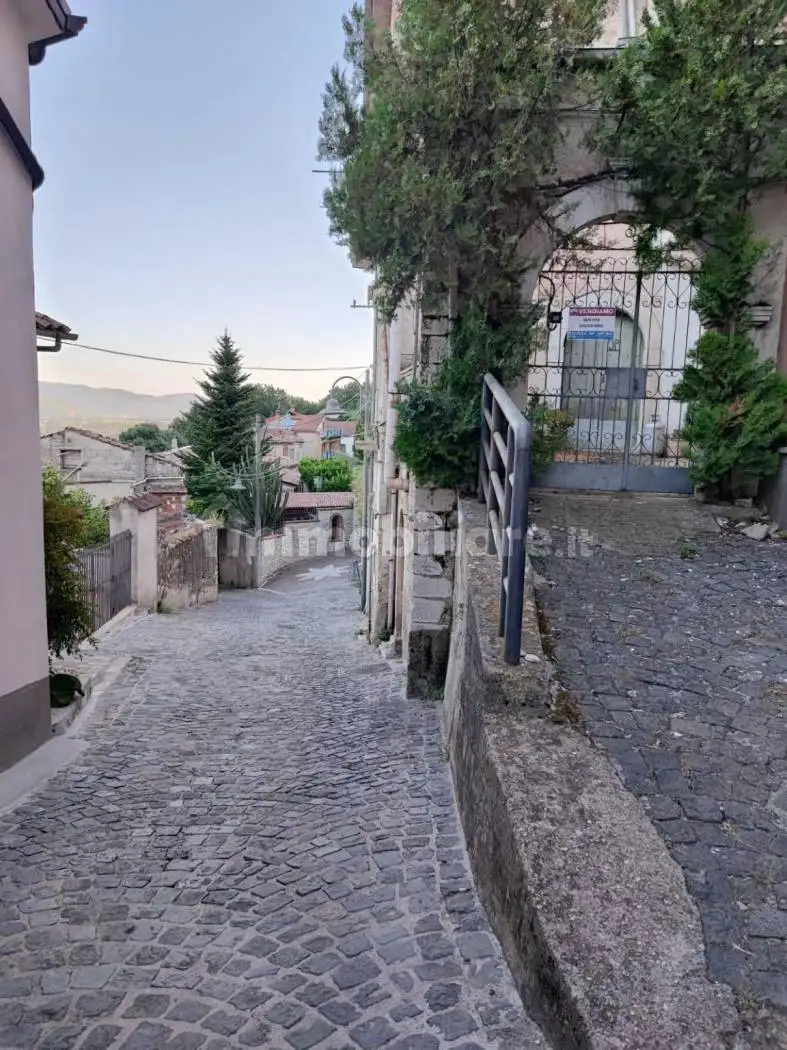 Villa in vendita a Pietravairano