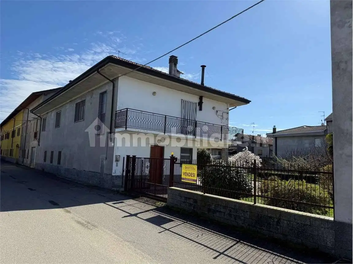 Terratetto unifamiliare via Cadorna, Cavaglio d'Agogna - foto 3