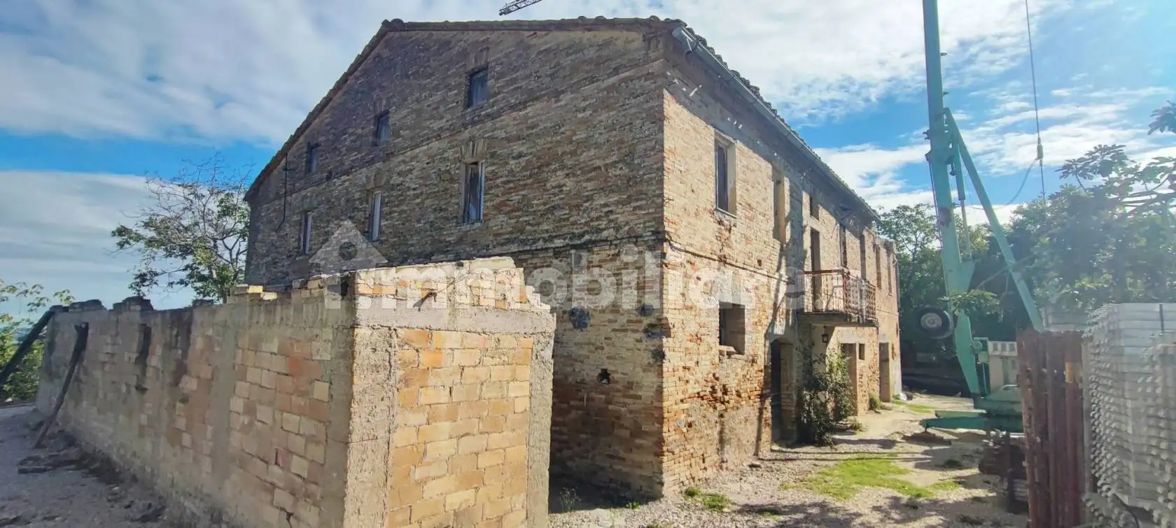 Rustico - Casale in vendita a Montedinove