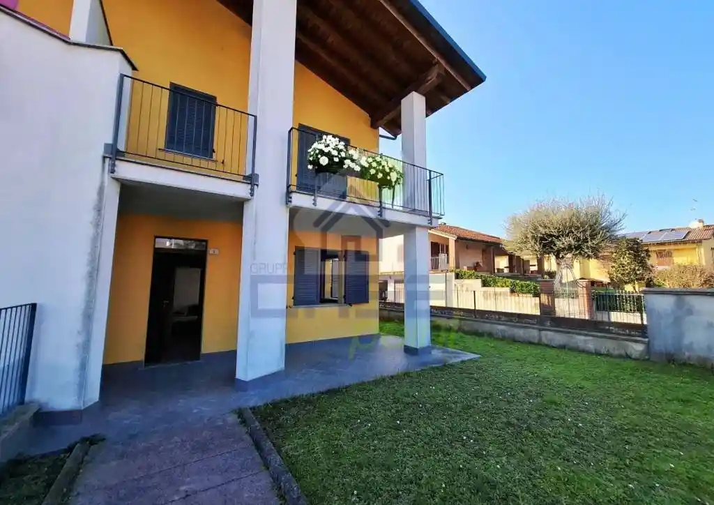 Villetta a schiera - foto 2