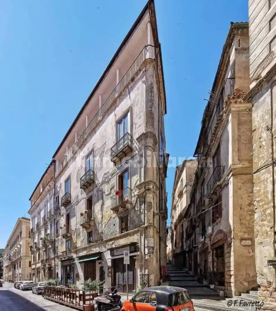 Appartamento via del Liceo, Centro Storico, Cosenza - foto 2