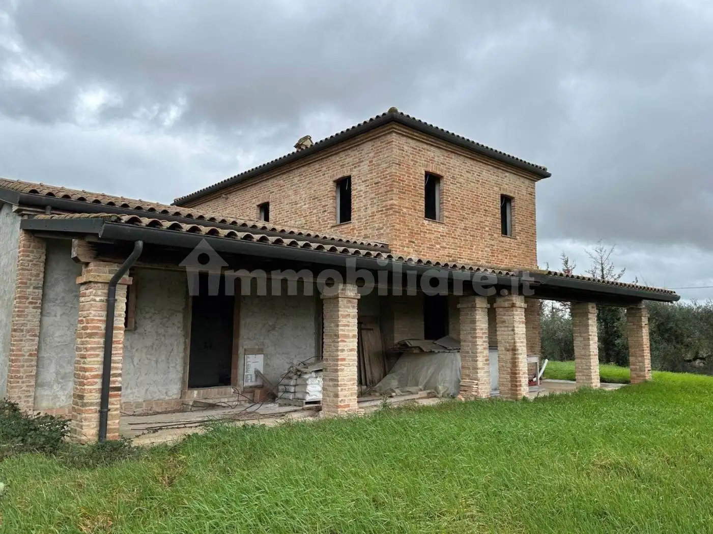 Rustico - Casale in vendita a Castiglione del Lago