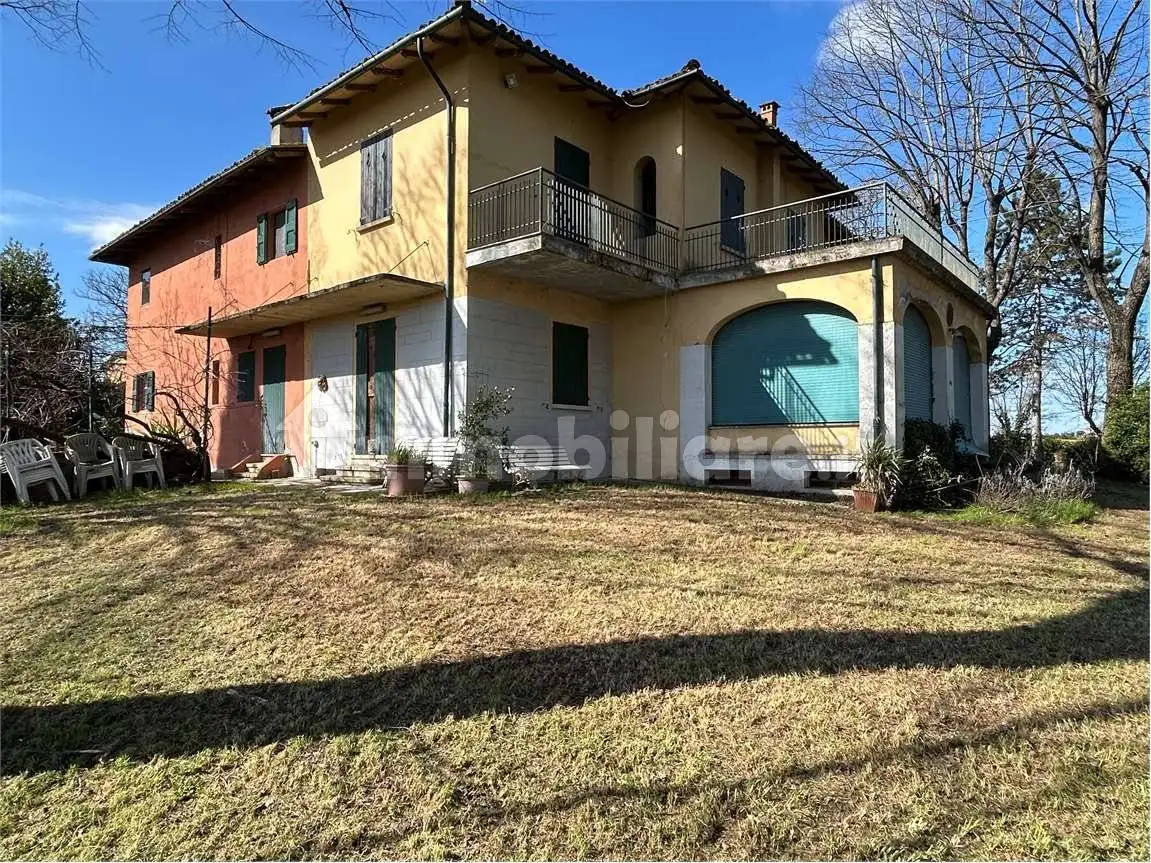 Villa in vendita a Ozzano dell'Emilia
