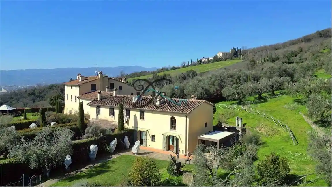 Rustico - Casale in vendita a Pistoia