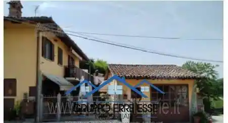 Villa in vendita a Govone