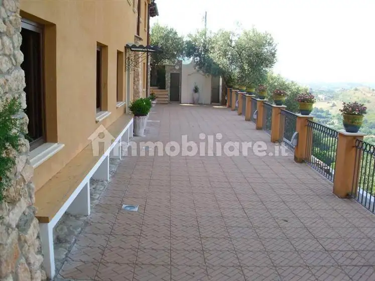 Villa in vendita a Rende