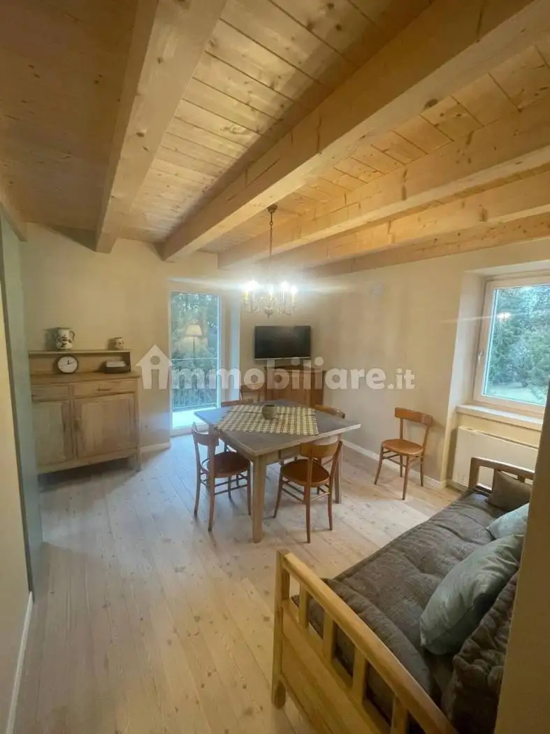 Quadrilocale via Mercato, 1, Centro, Bosco Chiesanuova - foto 2