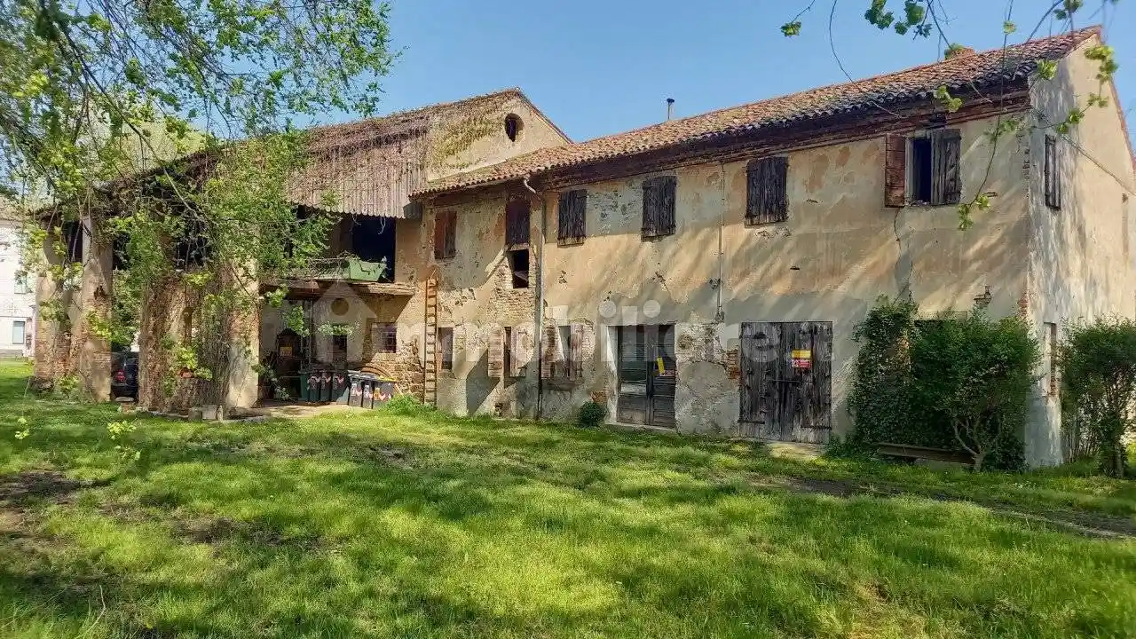 Rustico - Casale in vendita a Abano Terme