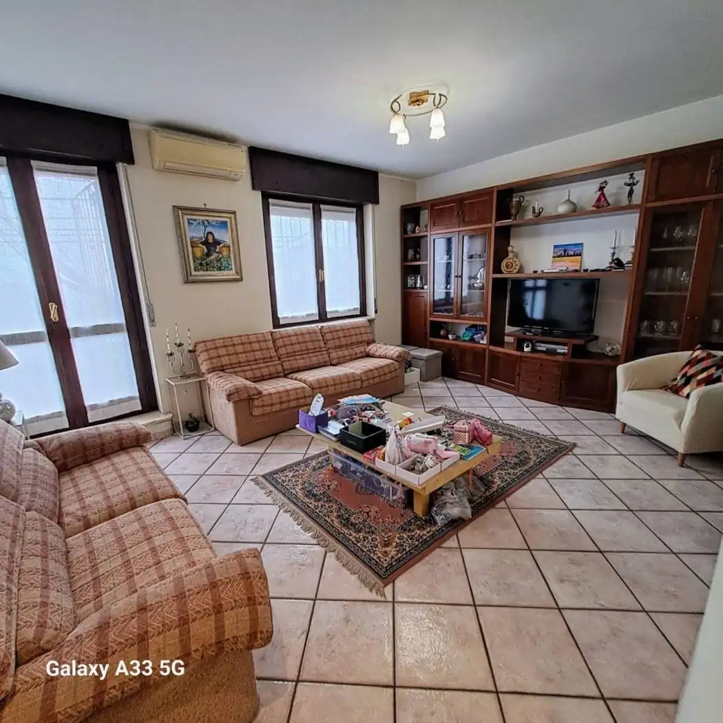 Appartamento in vendita a Pavia