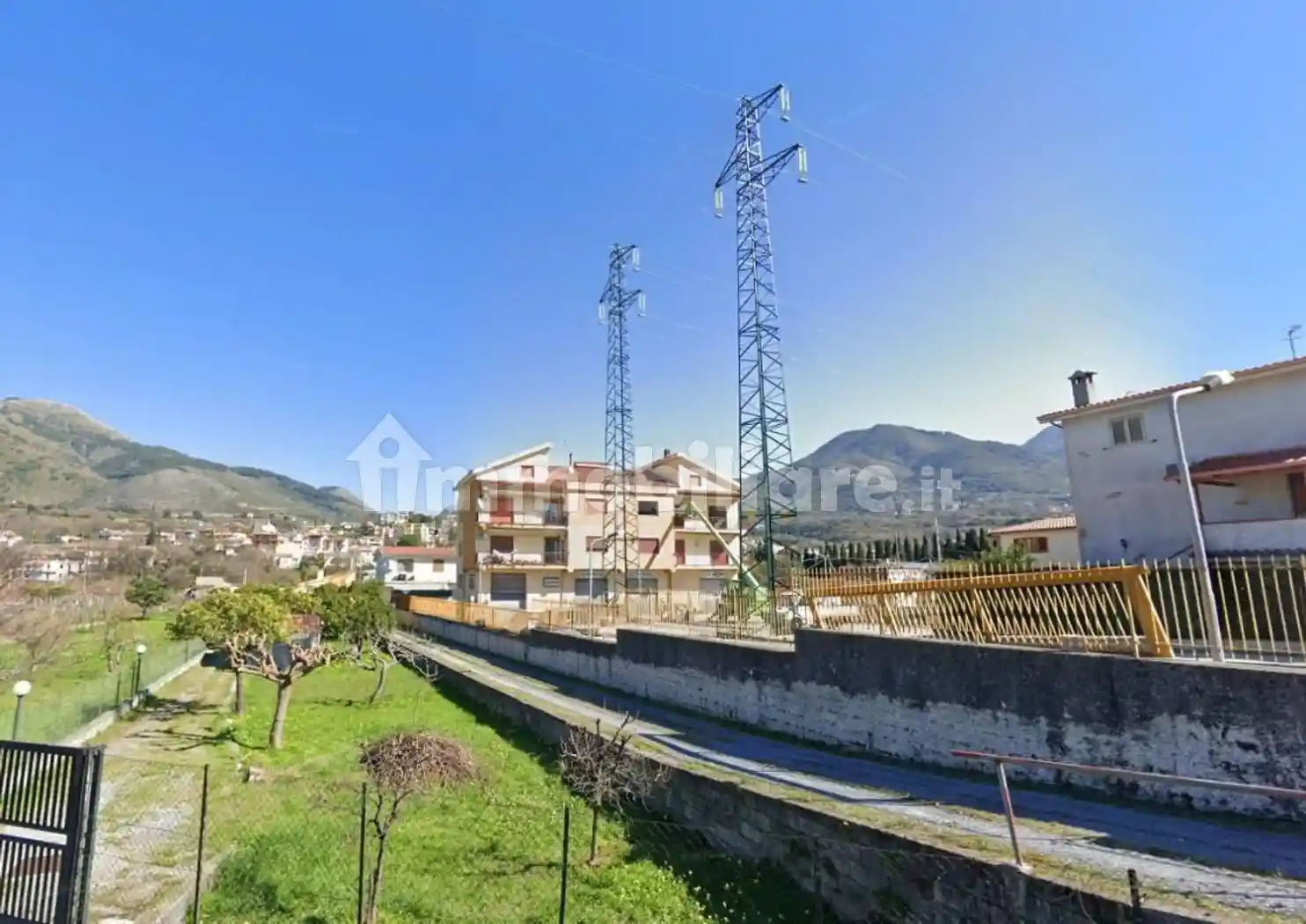 Palazzo - Edificio in Vendita - foto 2