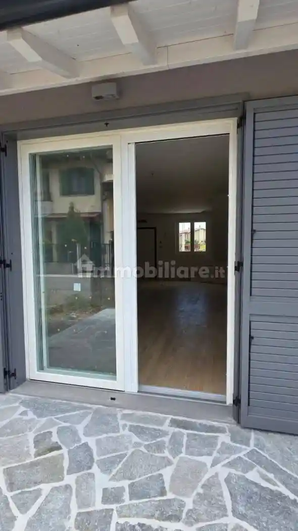 Villa in vendita a Casirate d'Adda