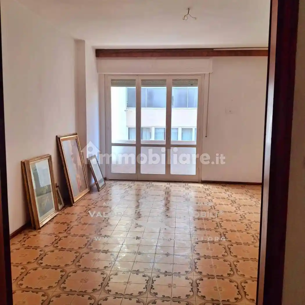 Appartamento in vendita a Livorno