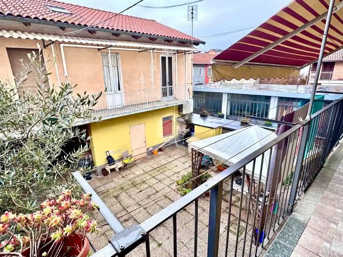 Casa indipendente in vendita a Orbassano