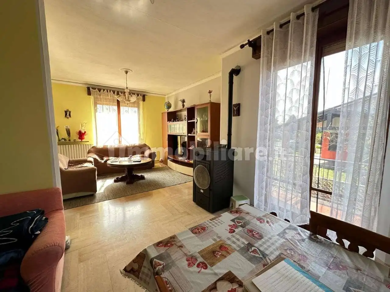 Villa in vendita a Villanova sull'Arda