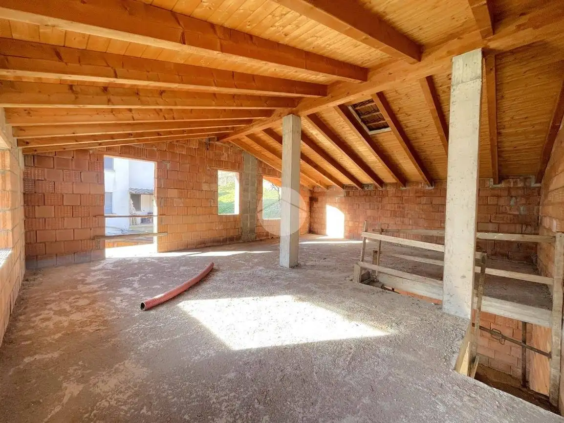 Villa in vendita a Sellero