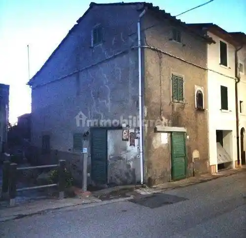 Villa in vendita a San Marcello Piteglio