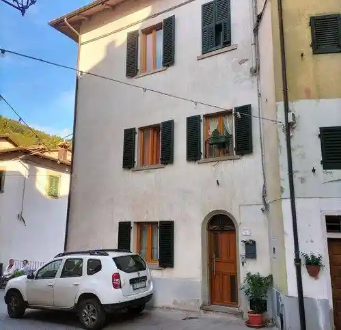 Villa in vendita a San Marcello Piteglio