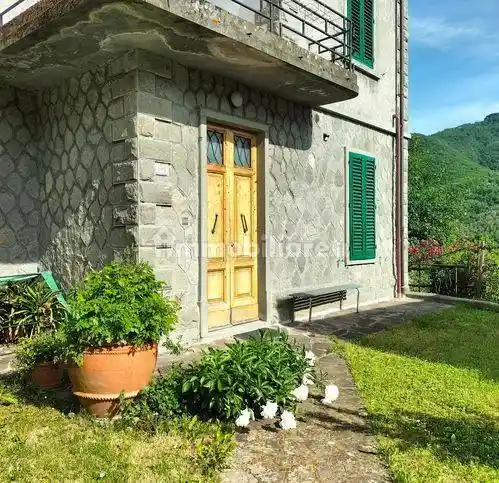 Villa in vendita a San Marcello Piteglio
