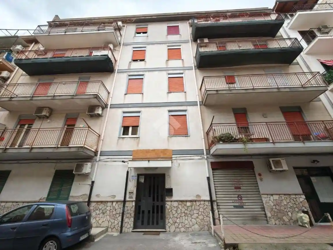 Appartamento in vendita a Palermo
