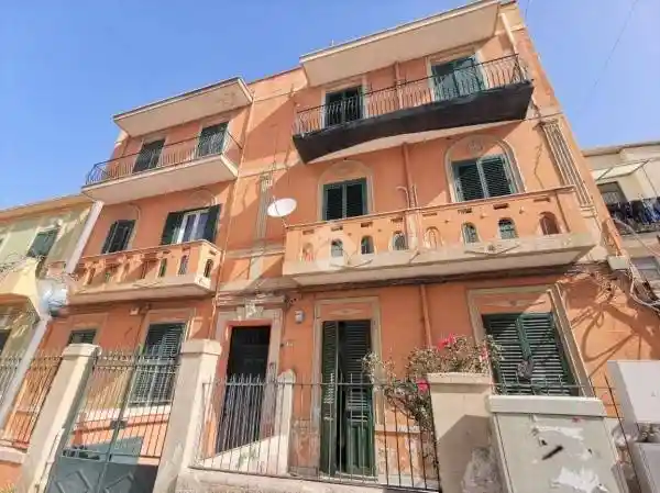 Appartamento in vendita a Palermo