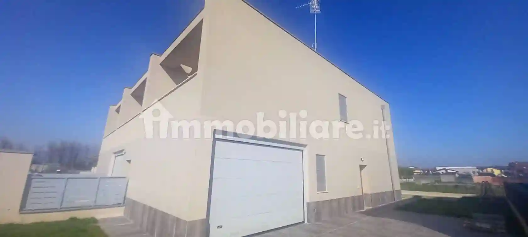Villetta a schiera - foto 2