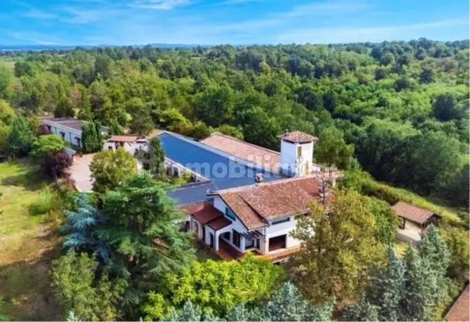 Villa in vendita a Pralormo