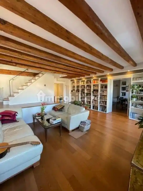 Appartamento in vendita a Venezia