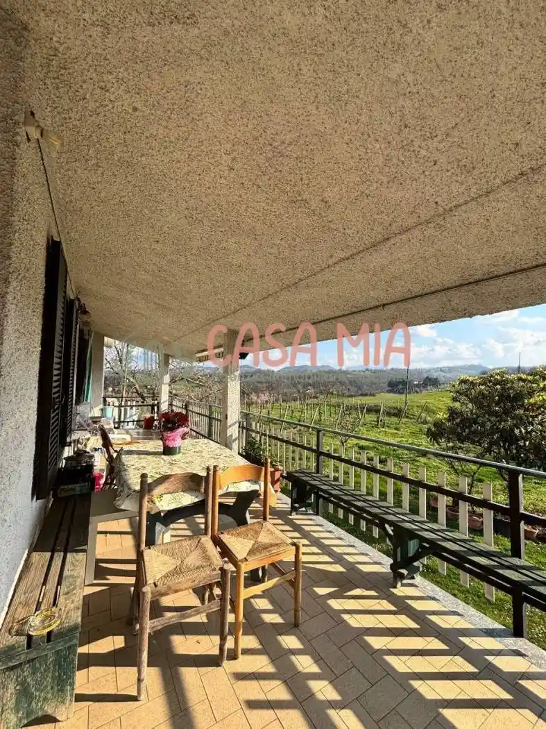 Villa in vendita a Carpaneto Piacentino