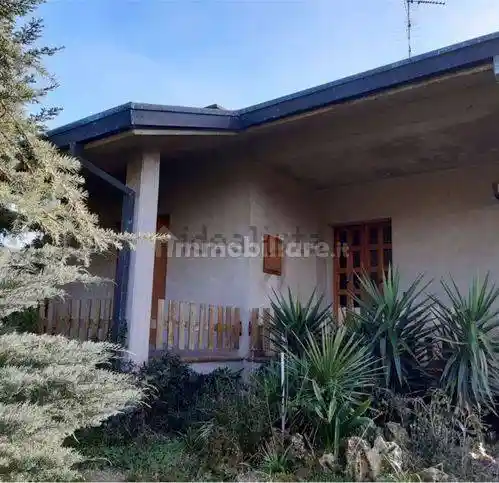 Villa in vendita a Conselice