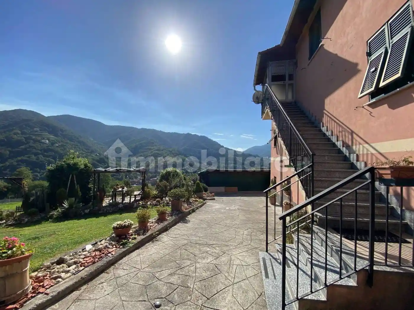 Appartamento in vendita a Serra Riccò