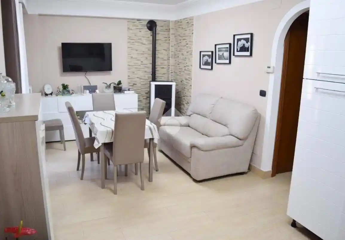 Trilocale V. Rosario Livatino 38, Centro, Tagliacozzo - foto 4