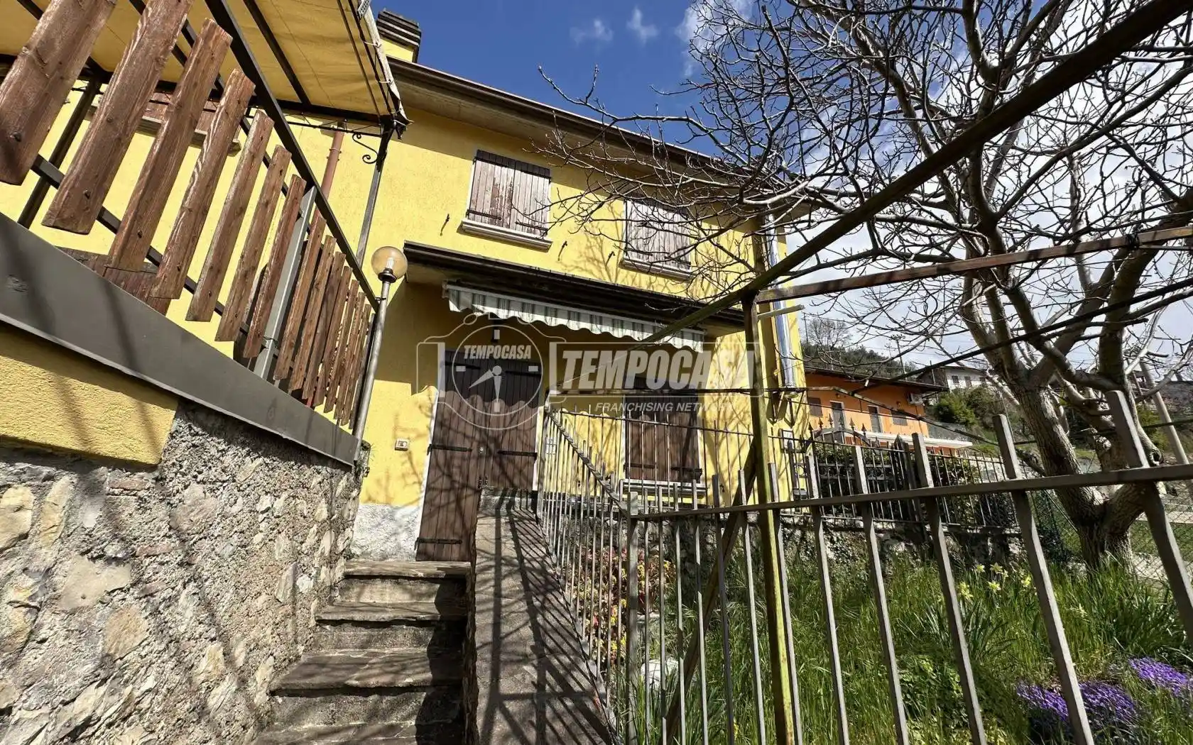 Casa indipendente in vendita a Parzanica