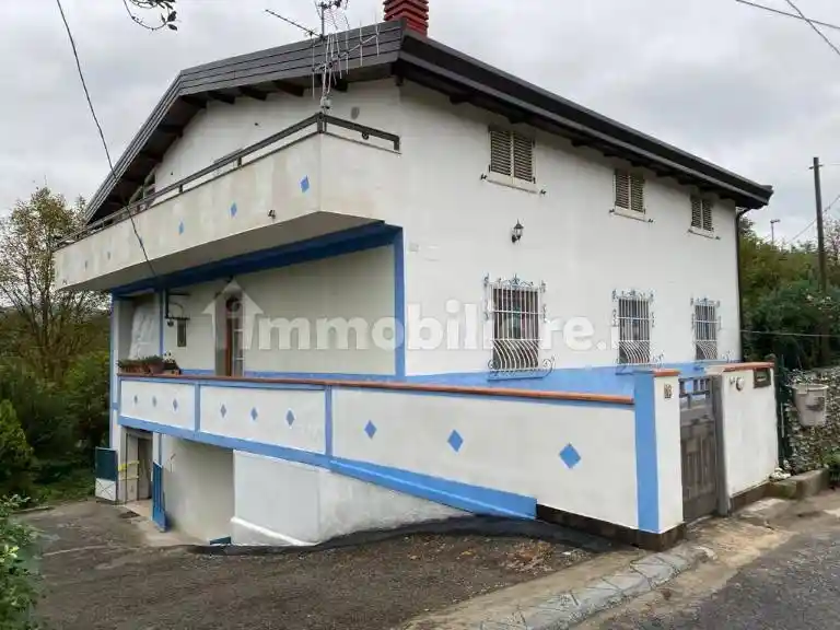 Villa in vendita a San Martino Valle Caudina