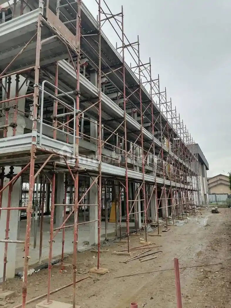 Appartamento in vendita a Caronno Pertusella