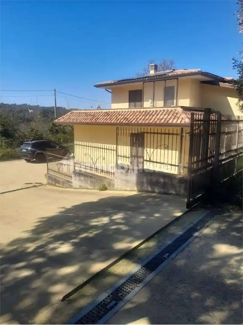 Villa in vendita a Itri