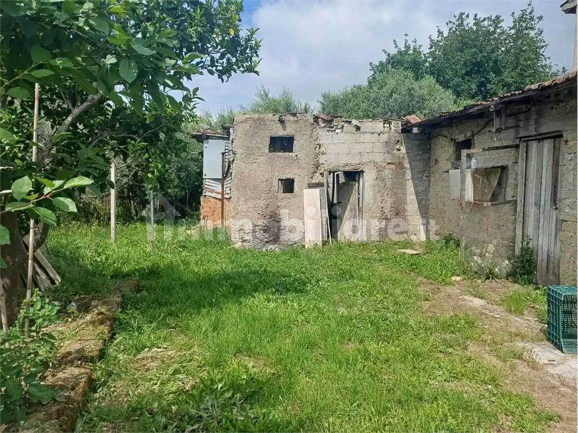 Rustico - Casale in vendita a Formia